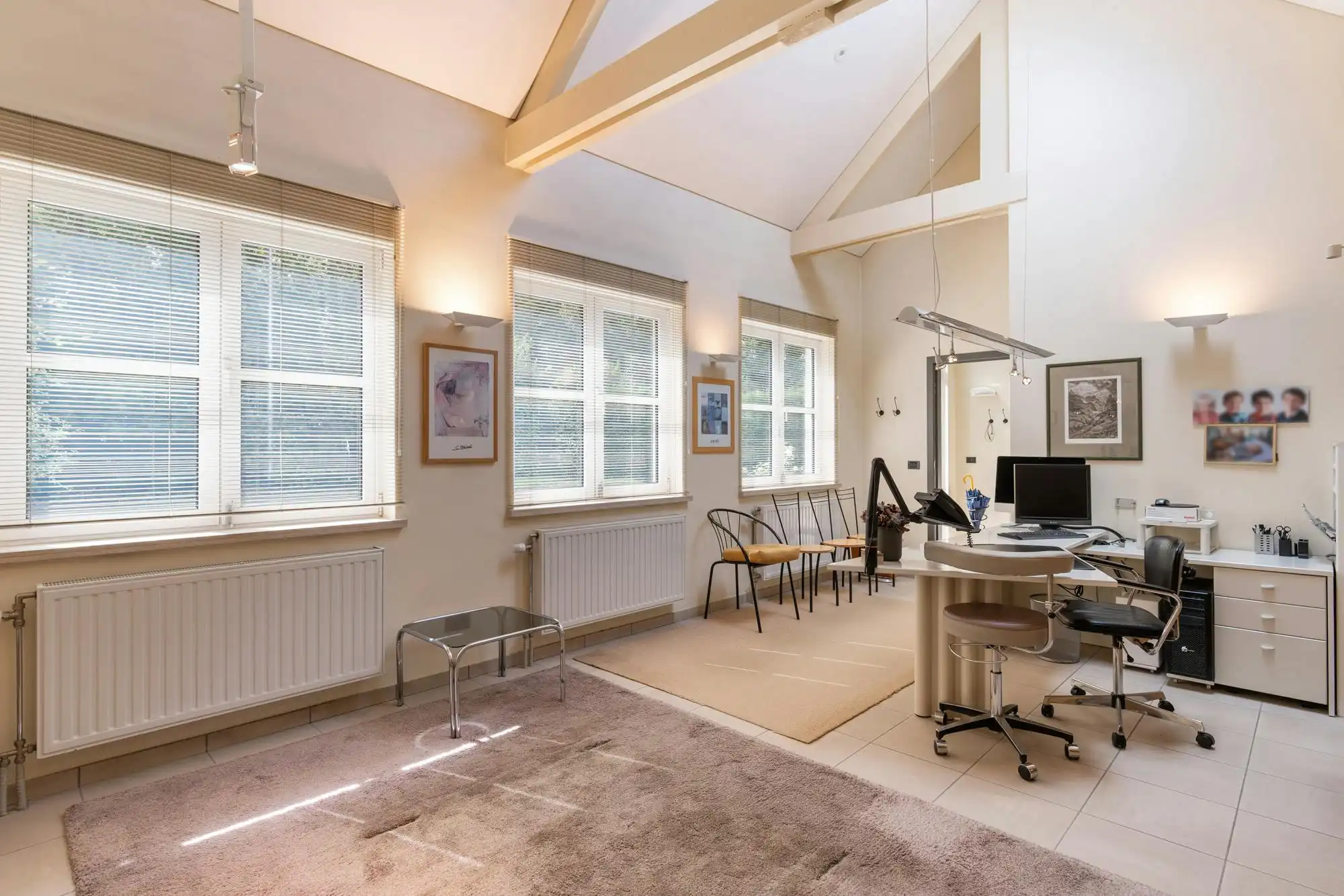 Exclusieve villa met praktijkruimte op toplocatie in Genk foto 27