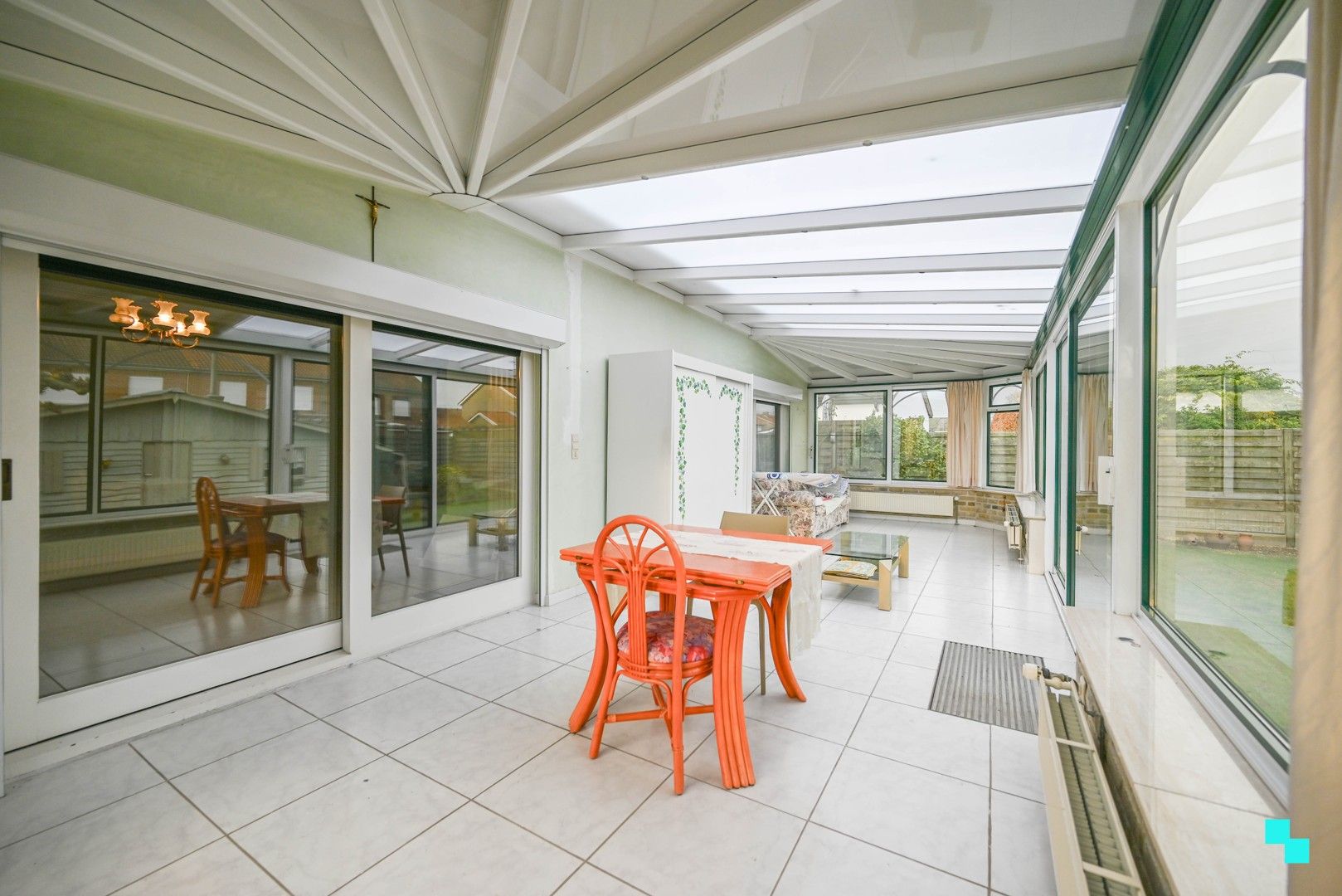 Bungalow met tuin in Harelbeke foto 24