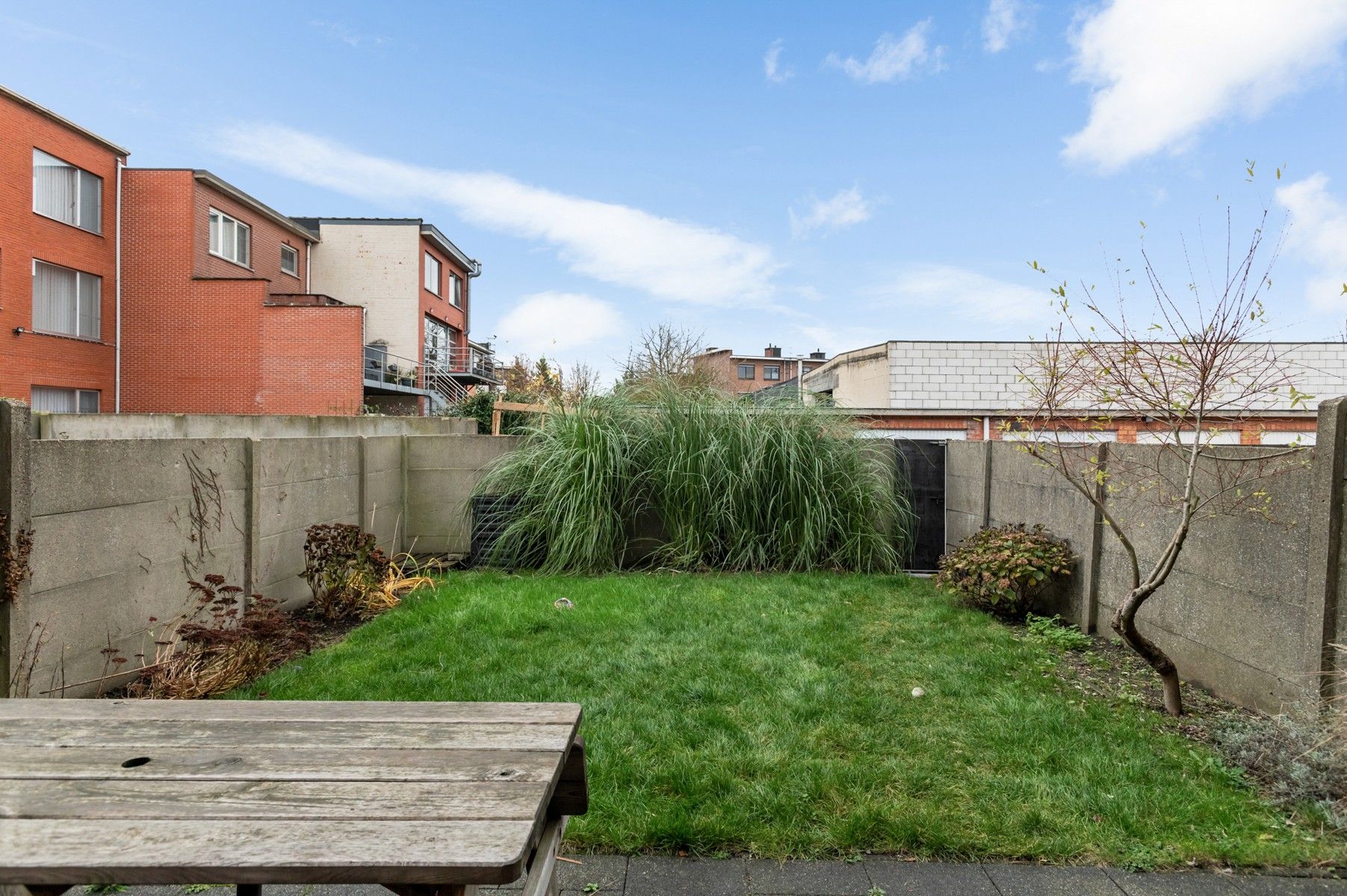 Gelijkvloersappartement met garage foto 2