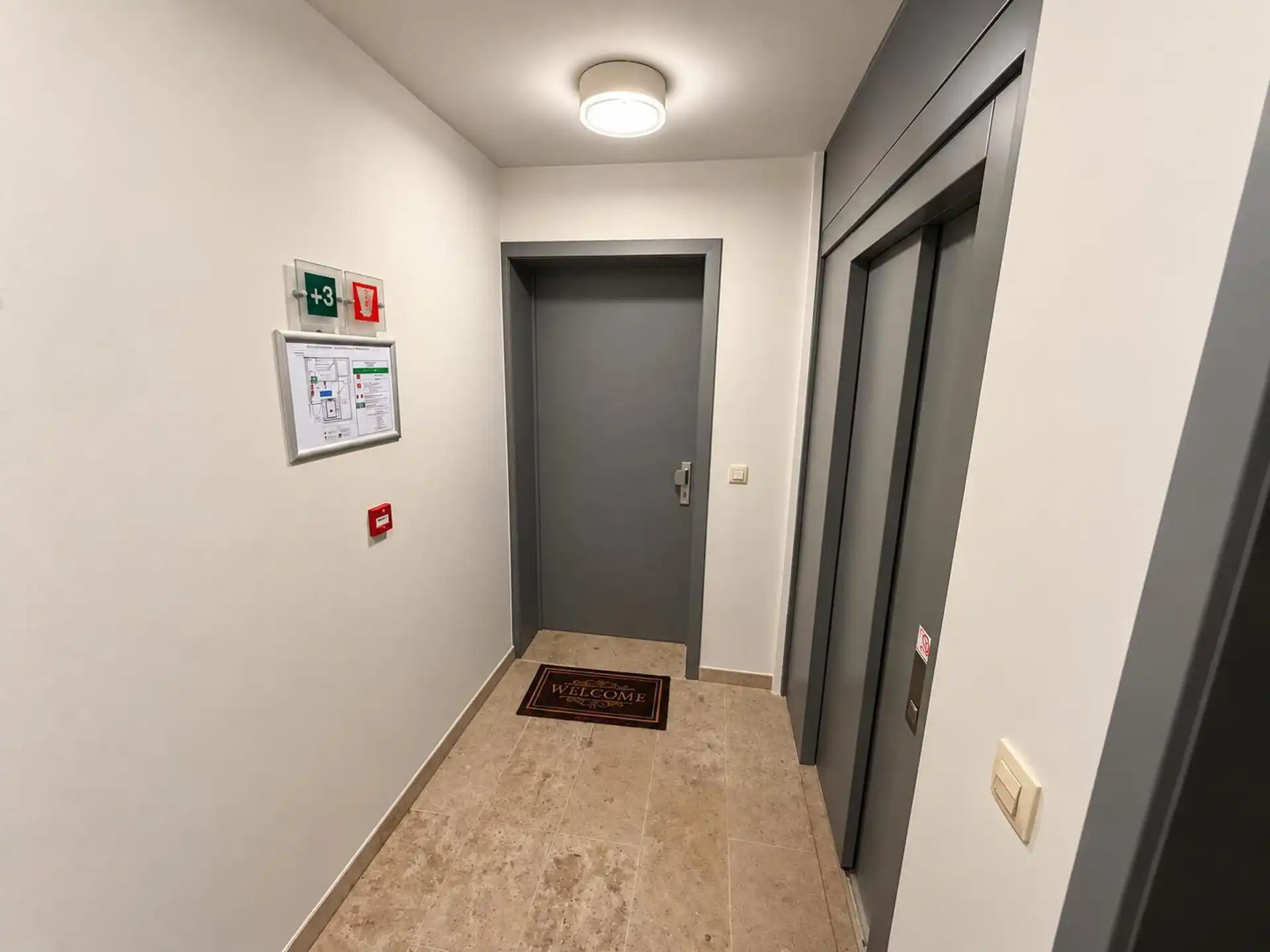 Instapklaar appartement met 2 slaapkamers foto 3