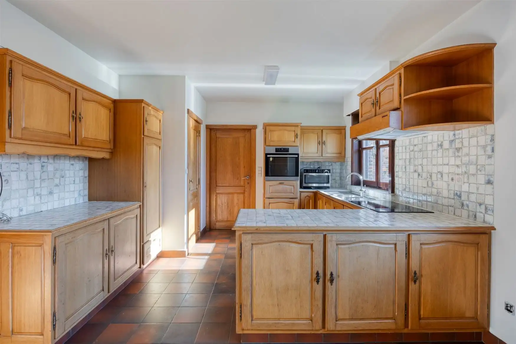 Charmante ruime plattelandsvilla foto 9