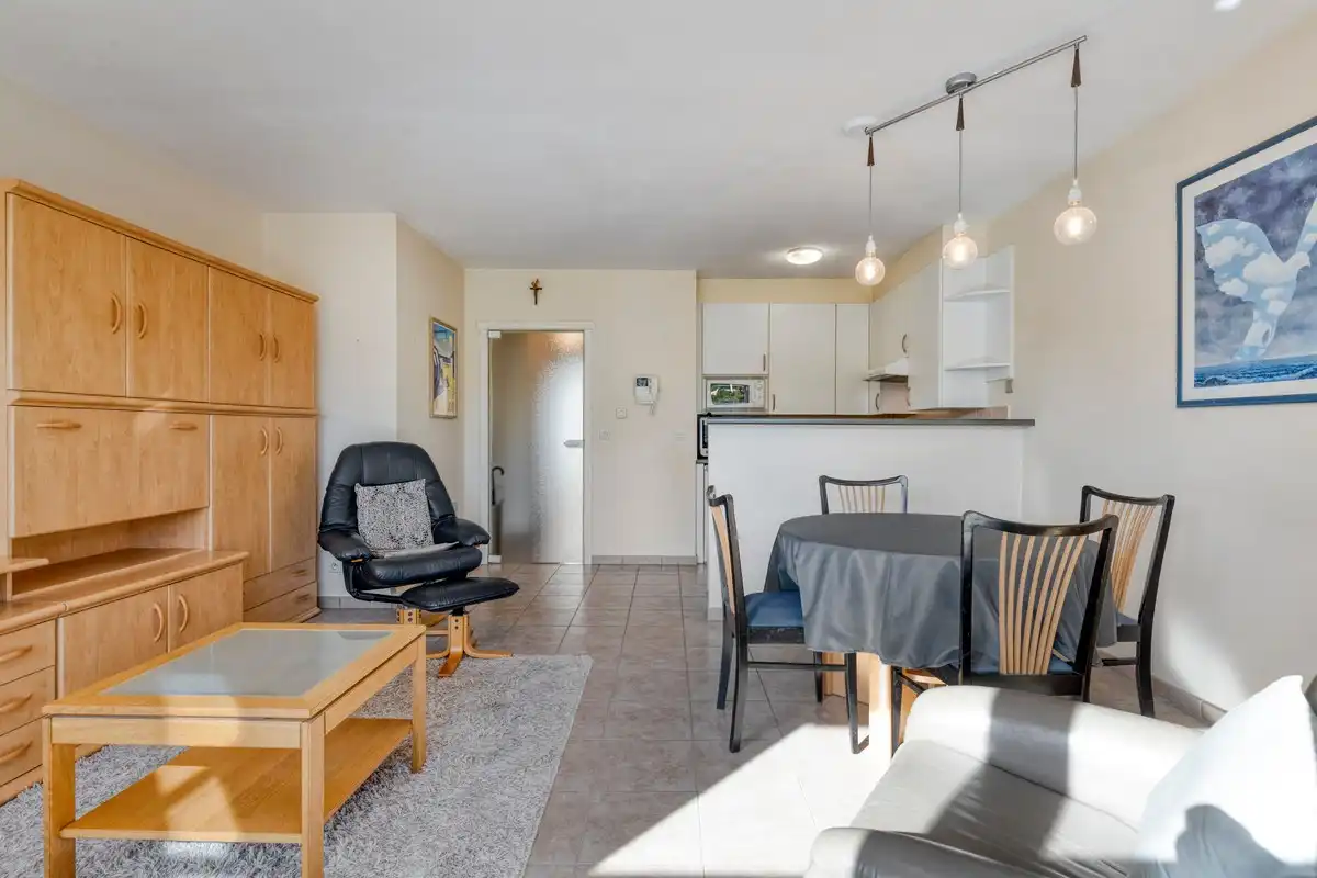 Charmant twee slaper kamer appartement in het hartje van Koksijde met aankoopmogelijkheid van een garage! foto 10