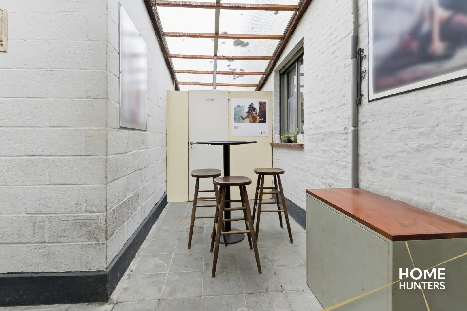 Te renoveren horecazaak met woonst op ruim perceel in Vlamertinge – Café De Hazewind foto 17