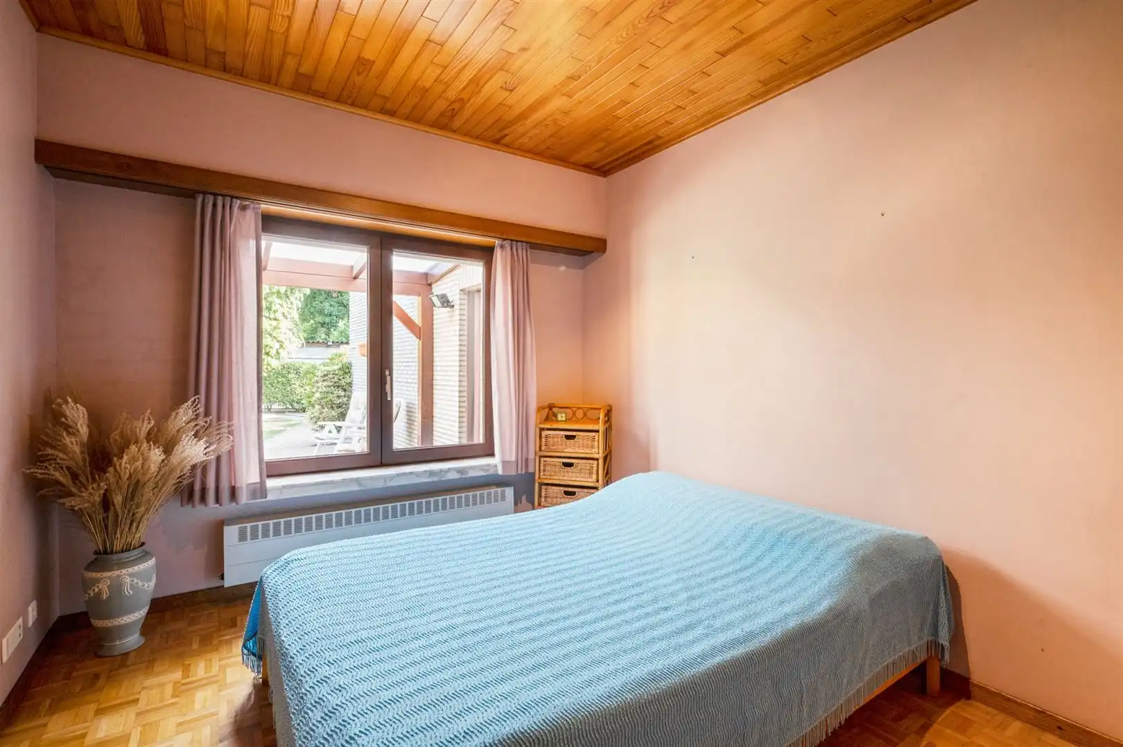 Laagbouwwoning met 3 slaapkamers op ca. 2.252m2 foto 13