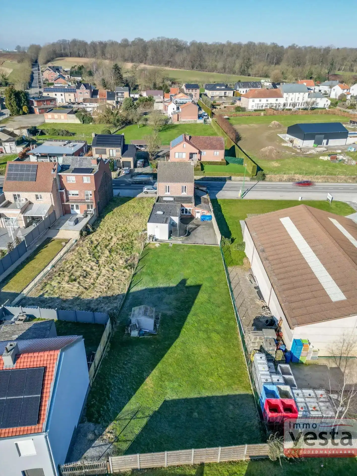 Ruime, instapklare woning op goede locatie foto 3