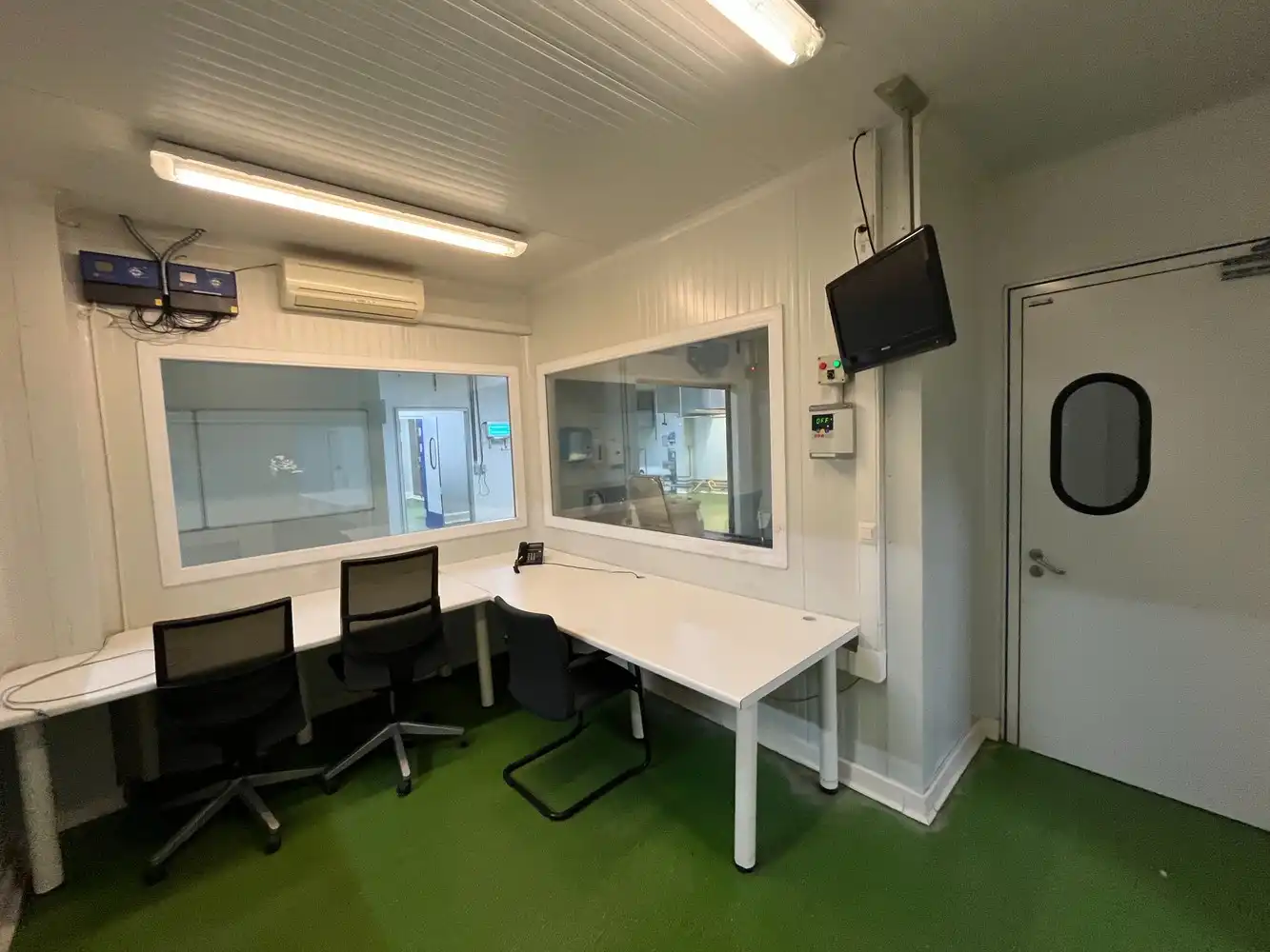 Bedrijfsgebouw 1780m² op 30a63ca foto 30