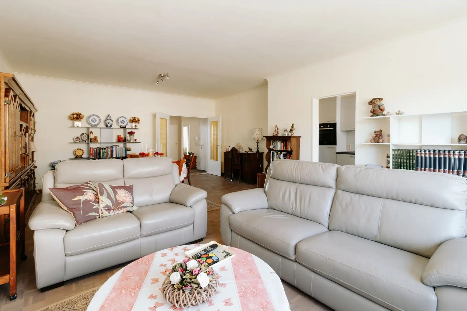 Appartement met 2 slaapkamers en terras in Wilrijk foto 5