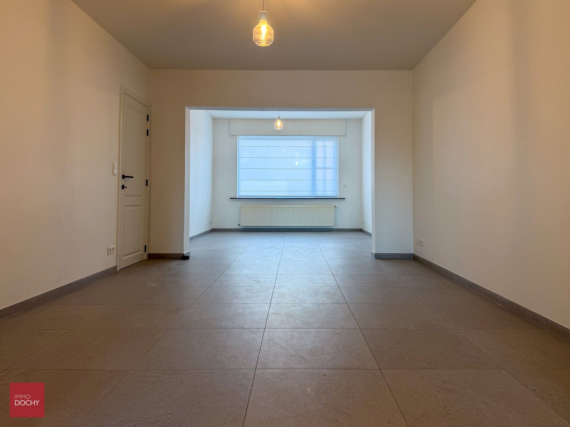 Volledig vernieuwde BURGERWONING met alle modern comfort | Kortrijkseweg 317 foto 3