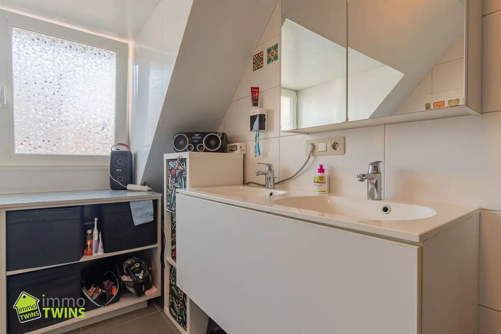 Opbrengstgebouw met 2 ruime appartementen in centrum Lebbeke foto 16