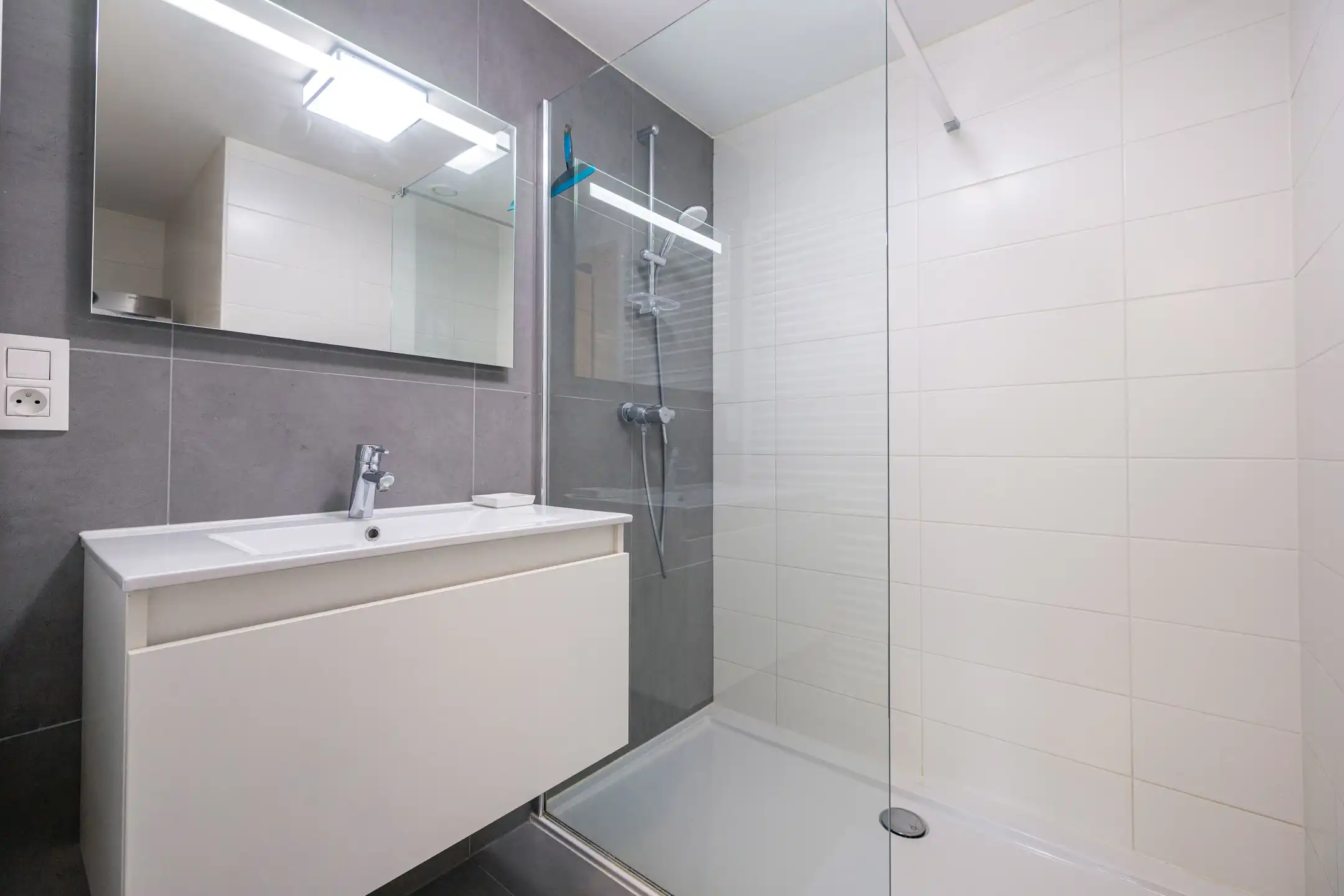 ELSENE, appartement met 1 kamer, terras en groen uitzicht foto 16