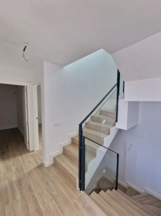 Stranddromen op wandelafstand: moderne villa’s en halfvrijstaande woningen op toplocatie in Manilva foto 4