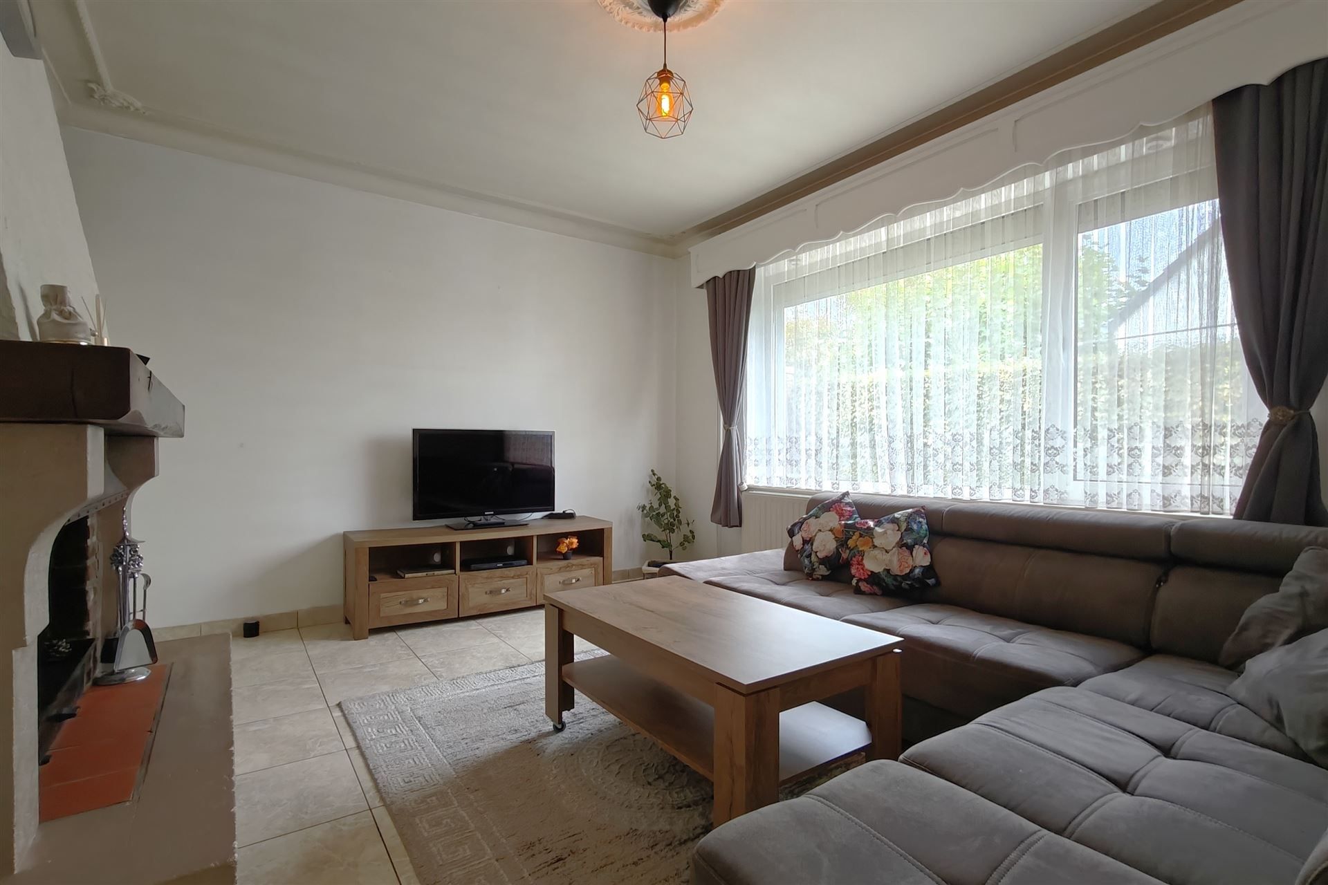 Statige woning op 9a15ca met 4 slpk. in verzorgde woonwijk te Kesselt foto 17