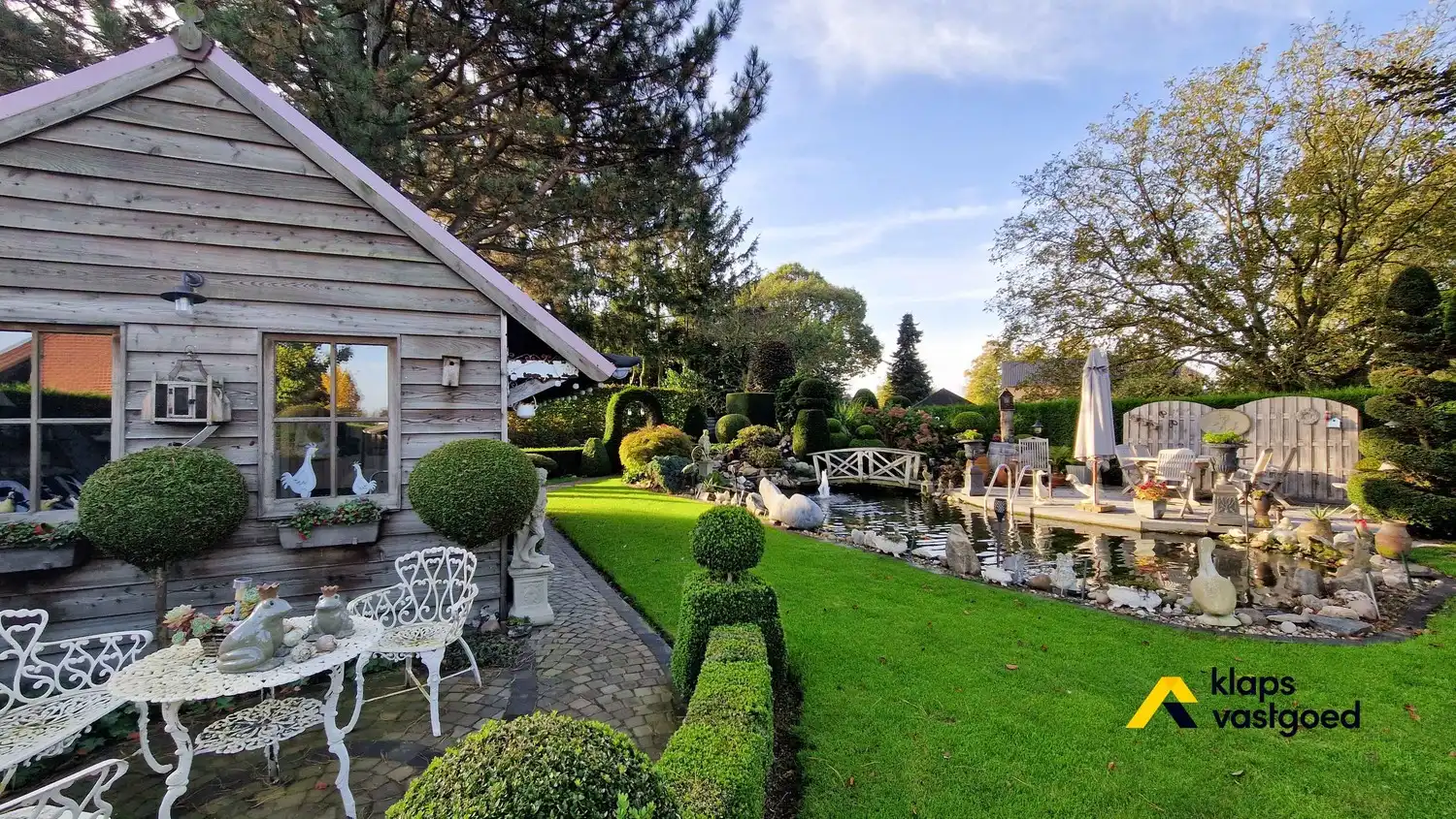 Gracieuze woning met 4 slaapkamers en schitterende tuin op perceel van 12a63ca foto 3