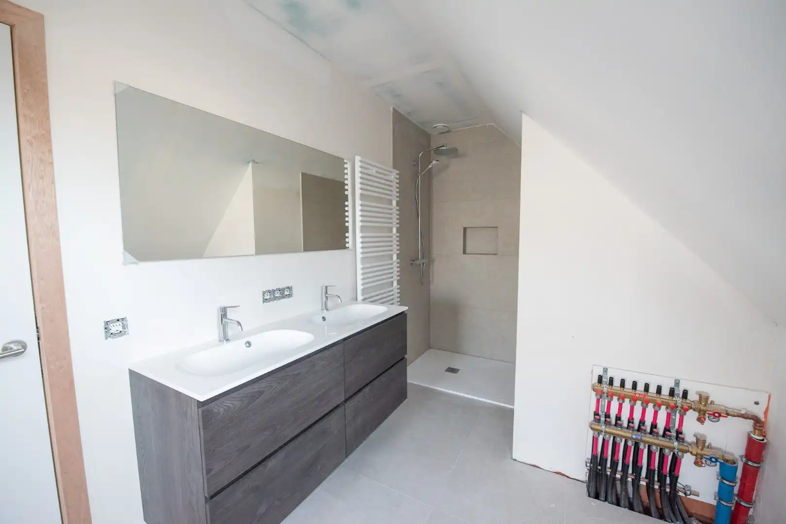 Prachtige energiezuinige nieuwbouwwoning te huur met 3 slaapkamers foto 14