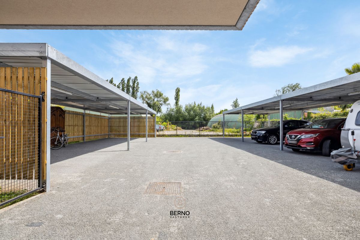 Ruim nieuwbouwappartement (6% BTW) met zonnig terras foto 10