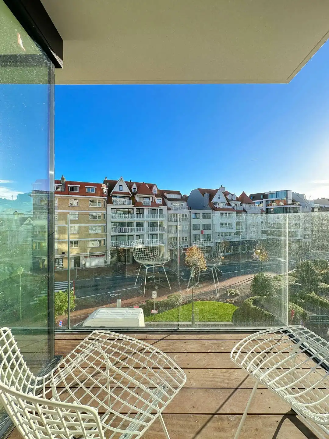 Tijdloos appart. met TOPAFWERKING op het DRIEHOEKSPLEIN... foto 9