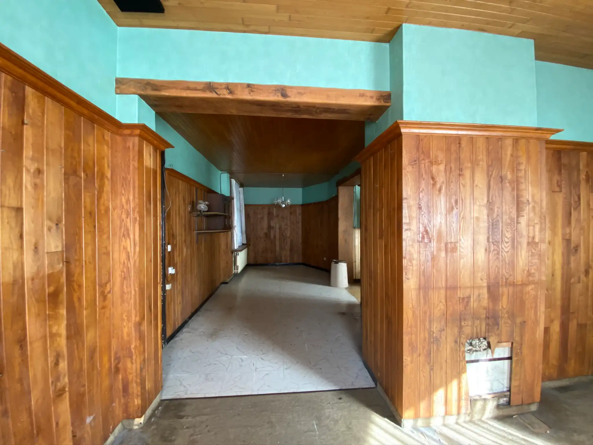 Zeer grondig te renoveren gebouw boordevol karakter foto 6