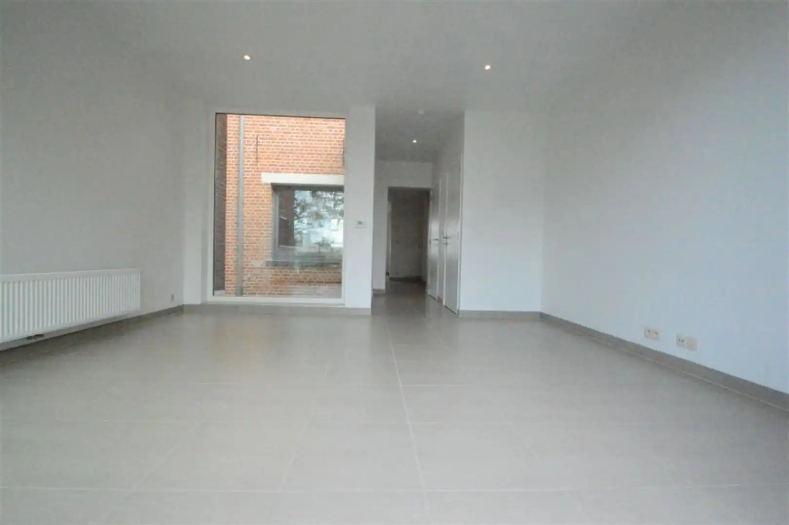 Totaal gerenoveerde gezinswoning te Dendermonde (Baasrode) foto 8