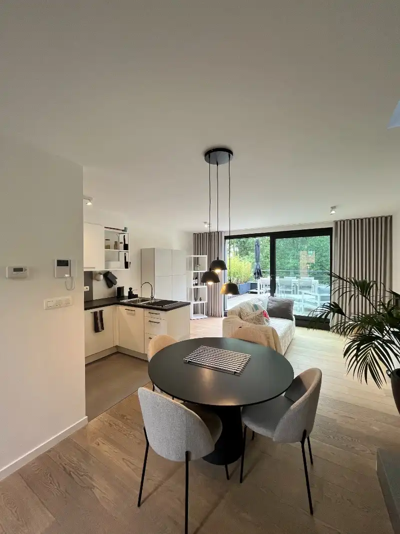 --- NIEUW --- Recent modern 2-slaapkamerappartement met grandioos zonneterras foto {{pictureIndex}}