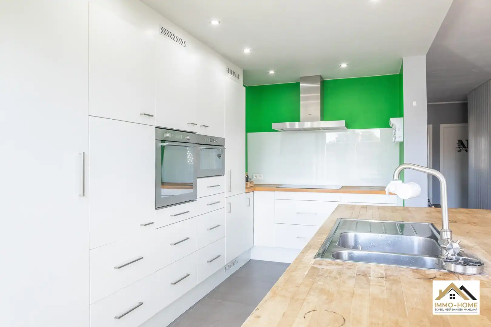 Ruim appartement met drie volwaardige slaapkamers  foto 7