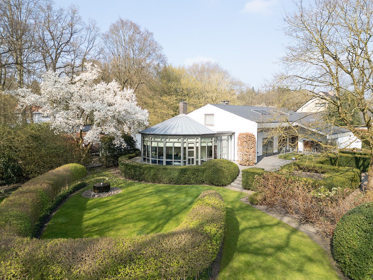 Ruime en exclusieve villa met 5 slaapkamers op perceel van 40 are foto 23