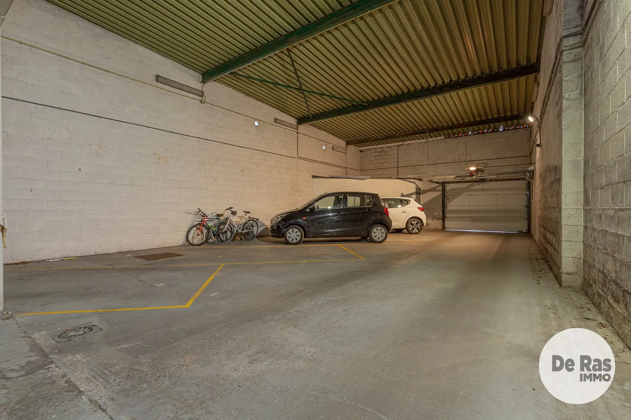 Splinternieuwe tandartspraktijk in centrum–145 m²-3 kabinetten foto 3