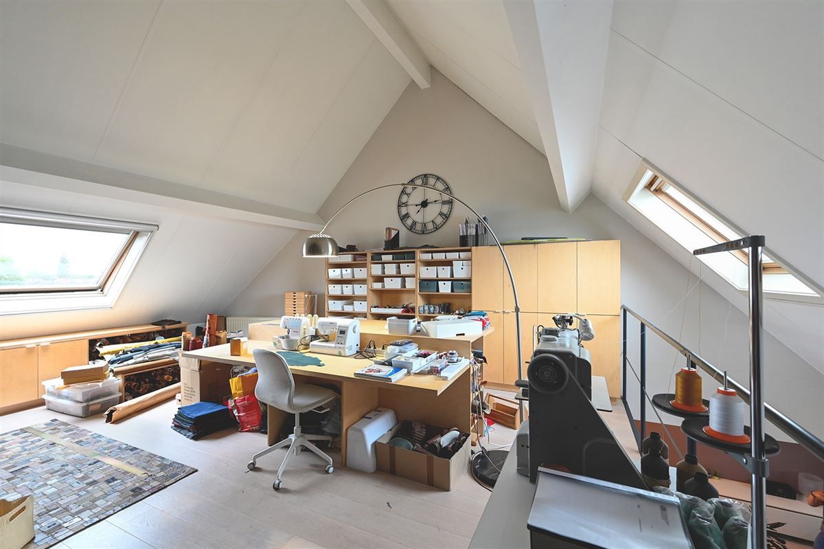 Prachtig duplex-appartement met 2 slaapkamers en garage foto 14