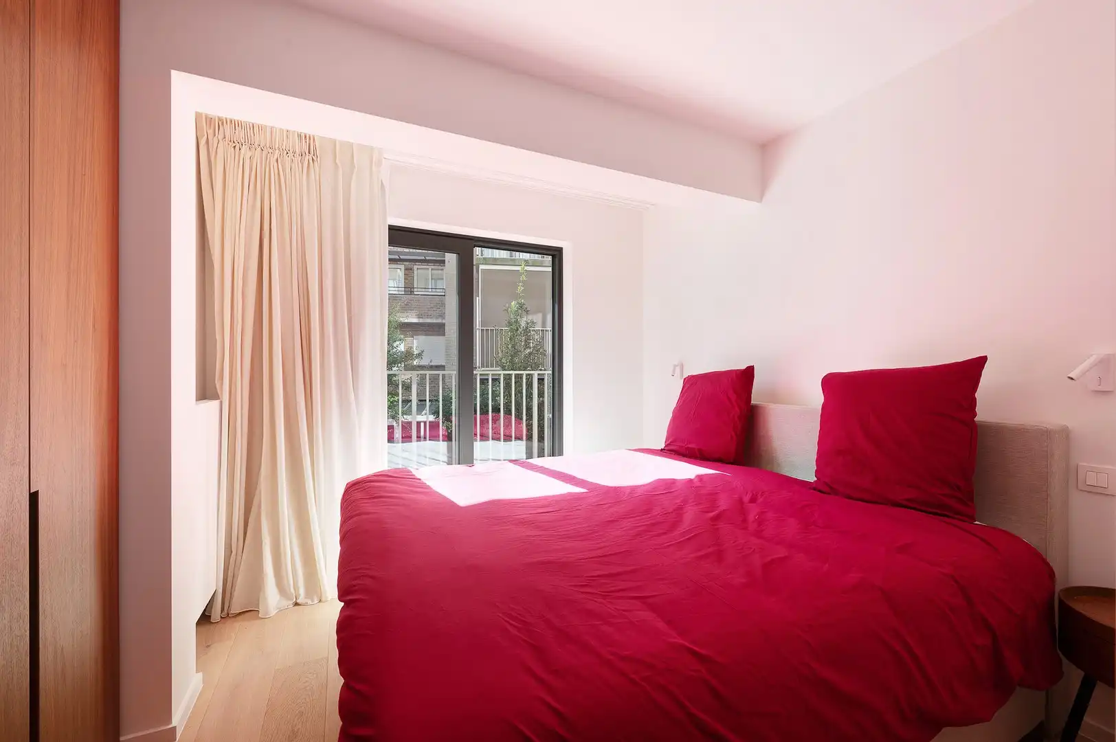 Gerenoveerd appartement centraal gelegen in het centrum van Knokke, vlakbij de winkels en de zee. foto 14