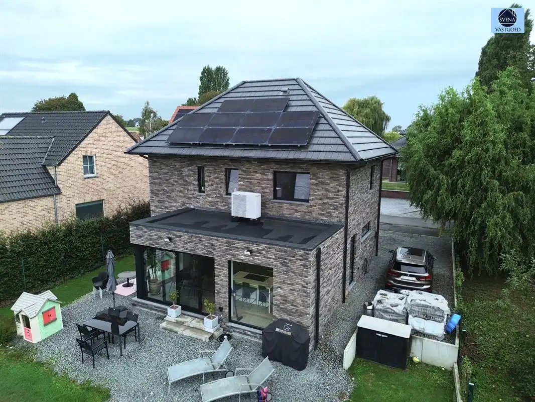 LUXUEUZE RECENTE WONING MET 3 SLAAPKAMERS, GARAGE EN TUIN foto 23