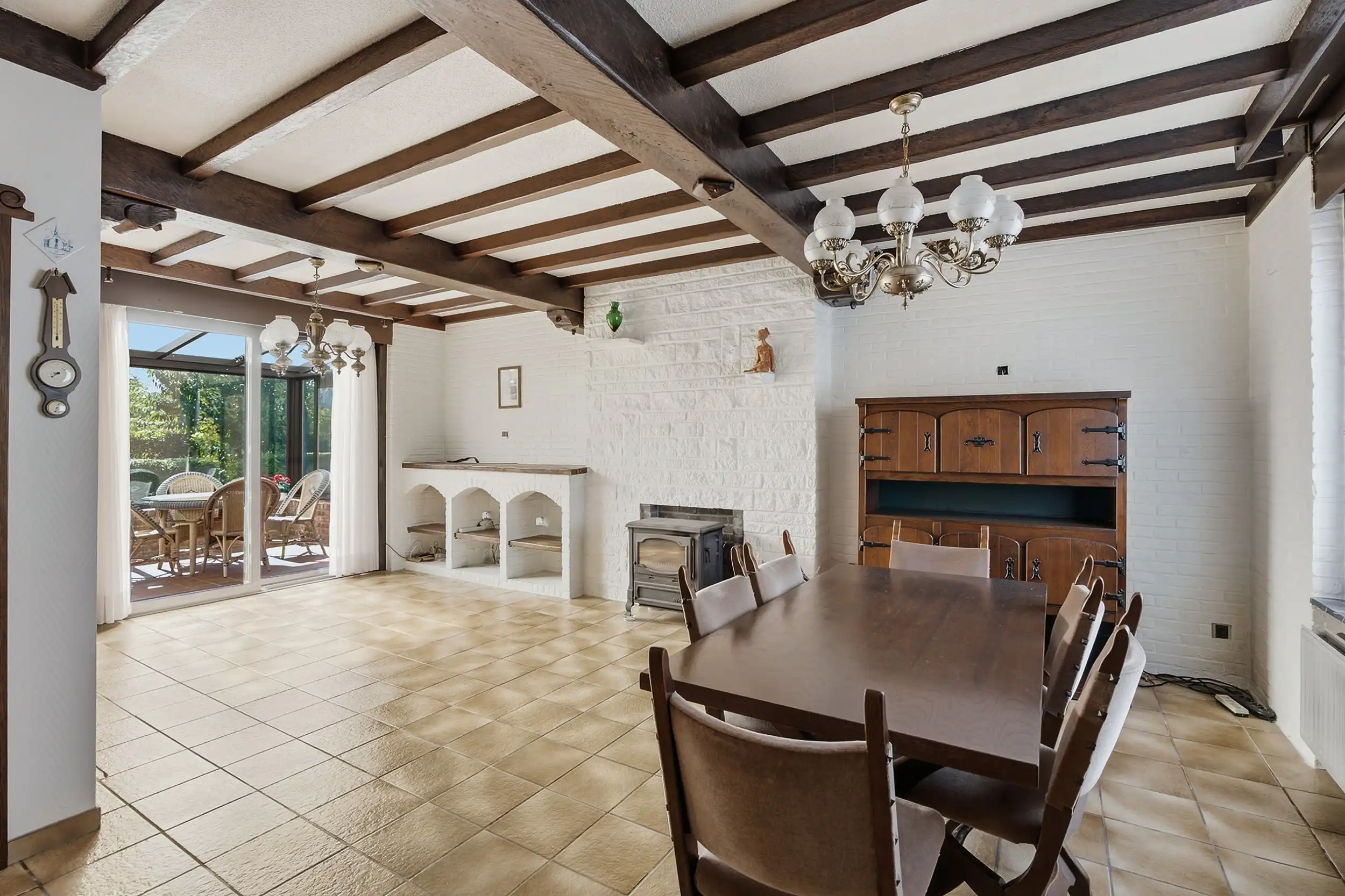 Te renoveren woning met tal van mogelijkheden foto 14
