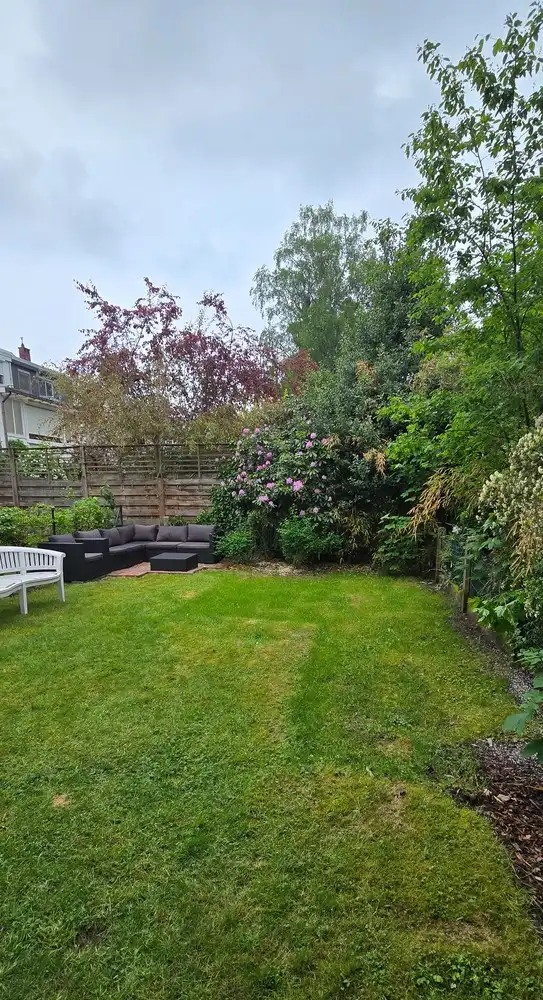 Fijn en licht appartement met garagebox en staanplaats en prachtige tuin op uitstekende ligging te Kapellen foto 13