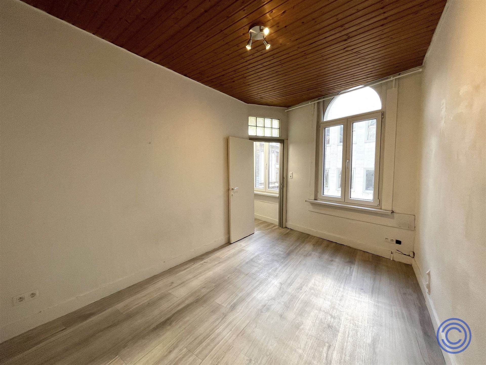 Studio ca. 35m² in imposant gebouw! foto 6