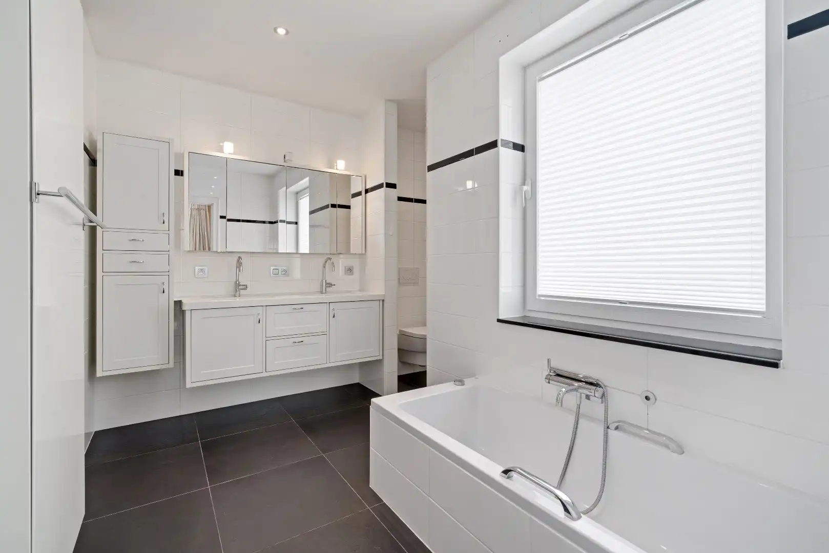 Luxe appartement in het centrum van Lokeren met zicht op de Durme en Markt foto 8