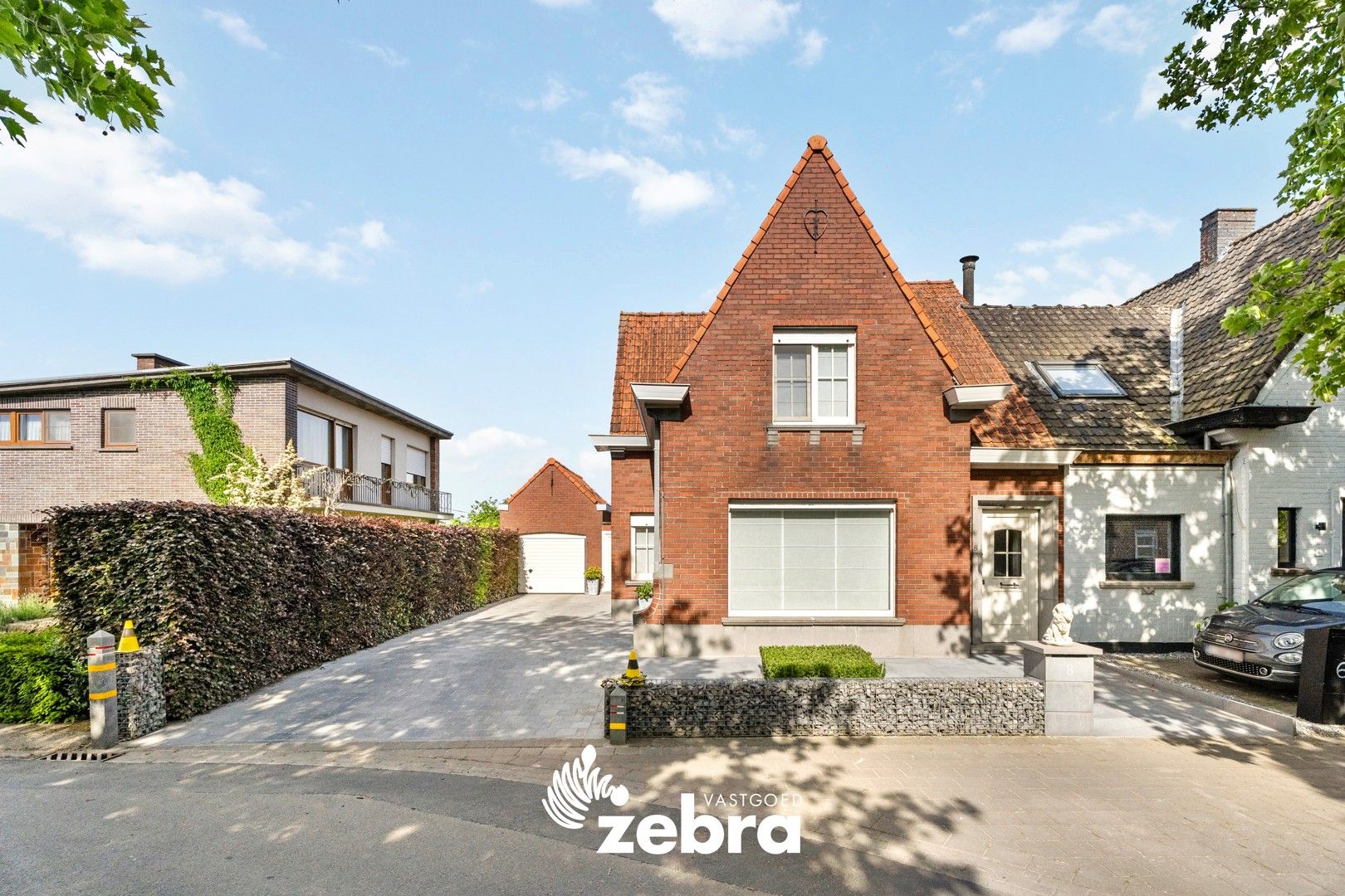 Instapklare HOB met garage te Izegem! foto 2