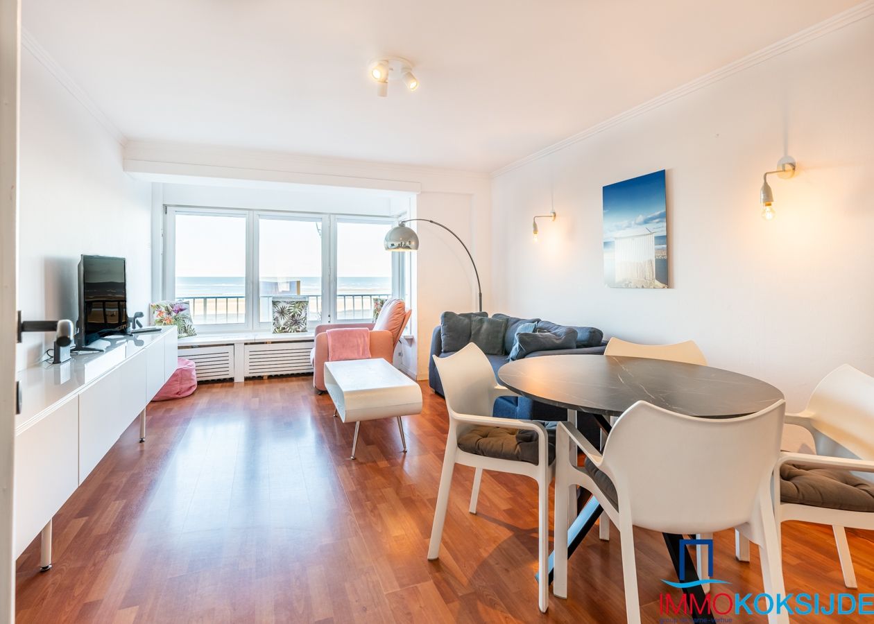 Appartement met 1 slaapkamer op de Zeedijk foto 1