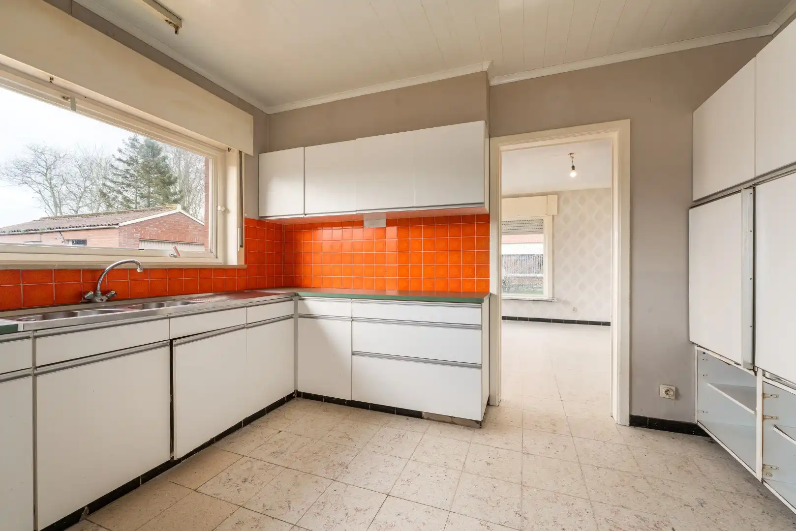 Halfopen blikvanger met grote tuin en 4 slaapkamers in rustige woonwijk in koekelare foto 10