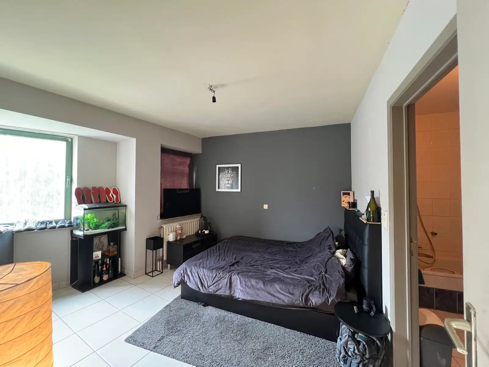 Leuk appartement met 1 slaapkamer en staanplaats foto 9