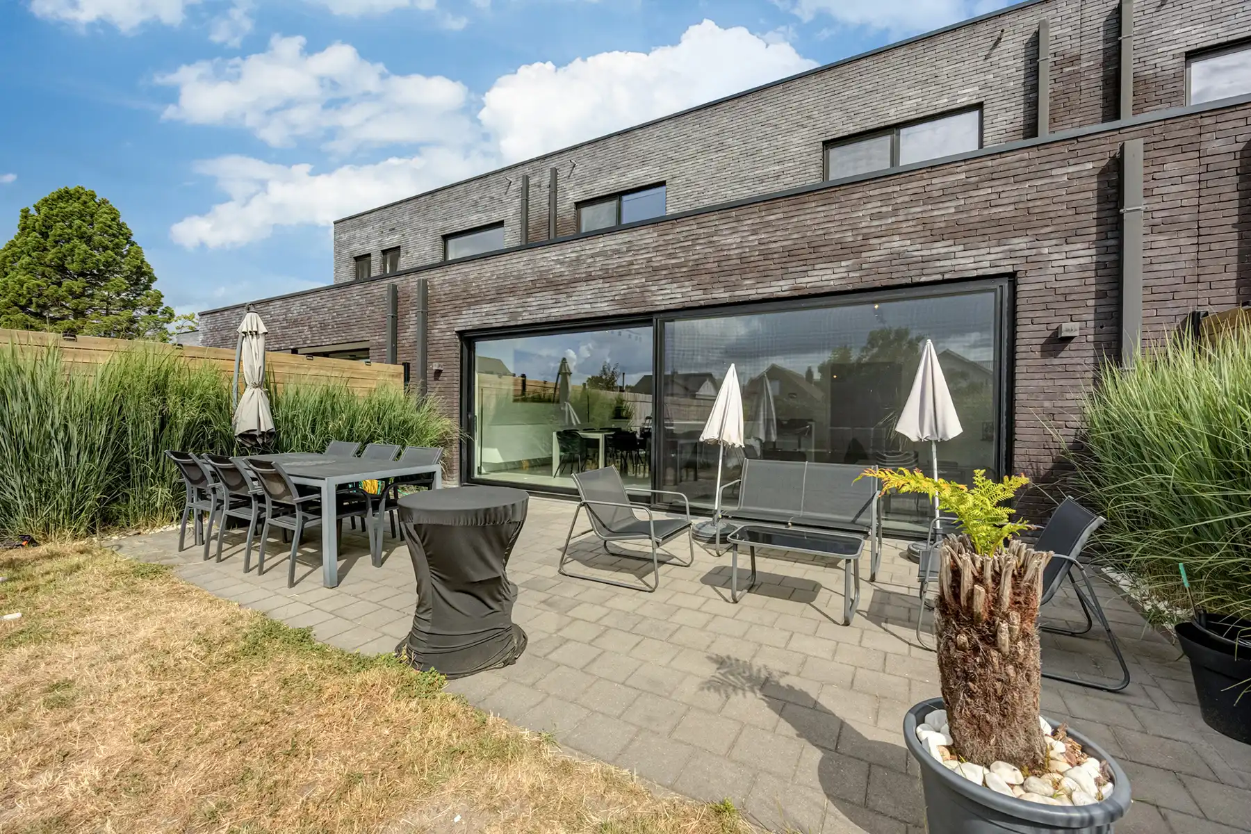 ENERGIEZUINIGE WONING IN DOODLOPENDE STRAAT foto 9