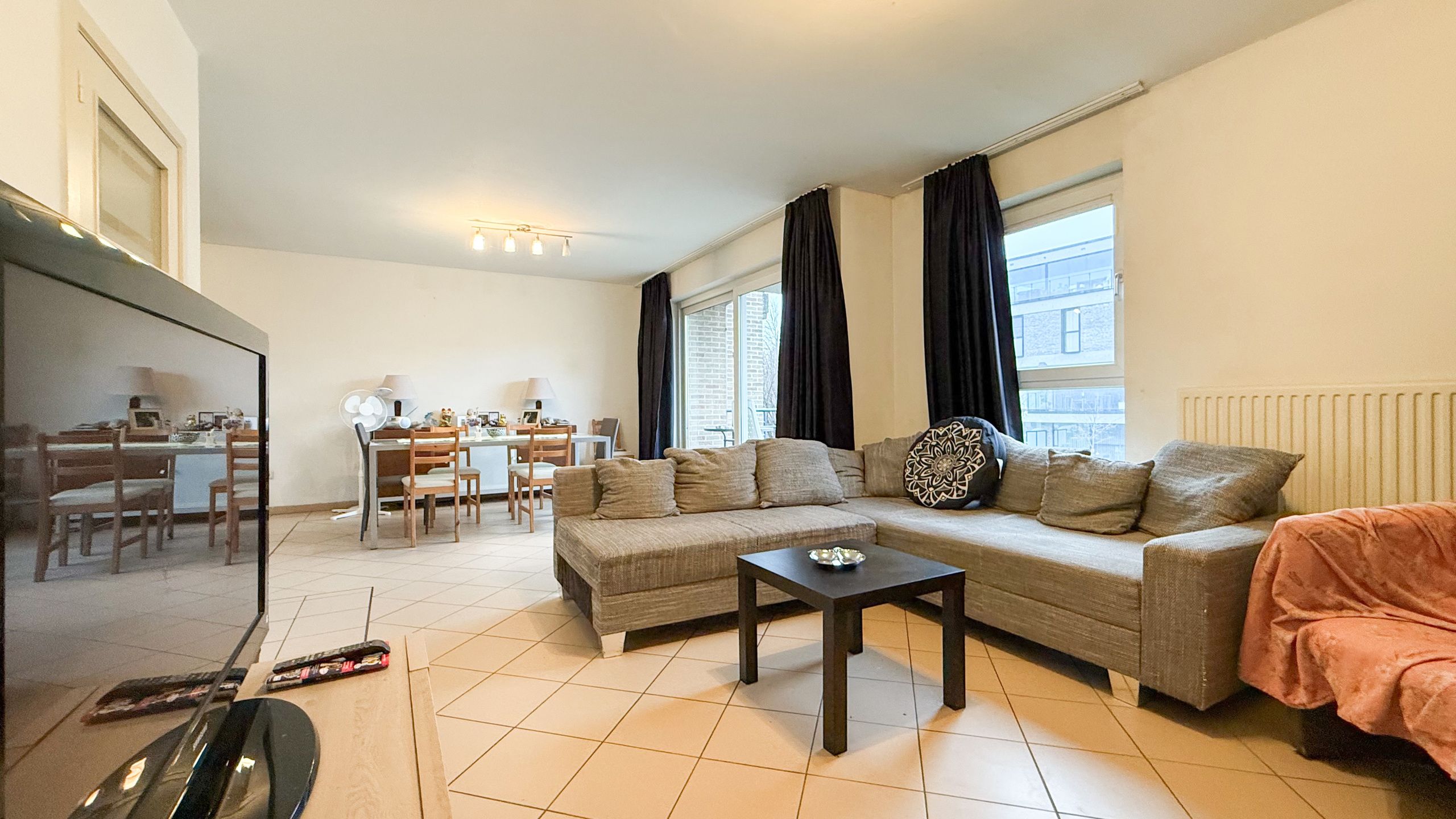 Instapklaar app 2-slpk. met 2 terrassen en garage in Heusden foto 3