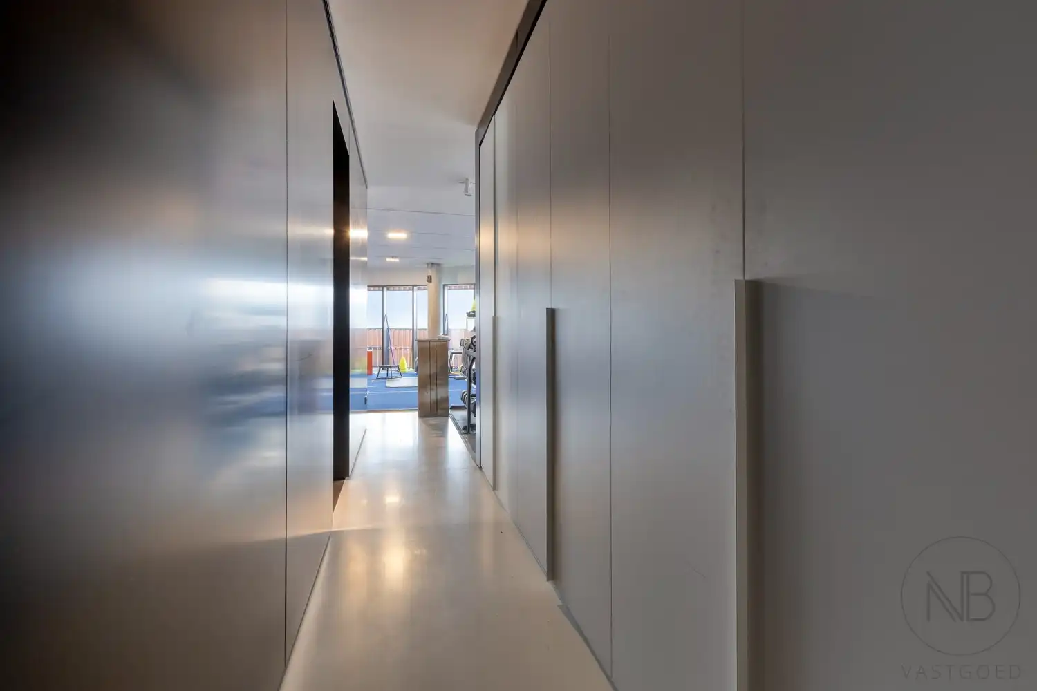 Instapklaar bedrijfsruimte van ca. 420 m² in het Botta-gebouw foto 23