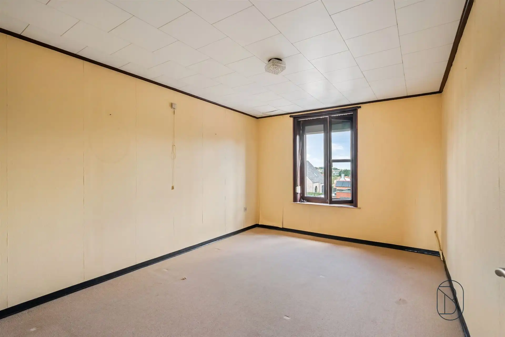 Ruime gezinswoning met 3 slpk, tuin en garage foto 16