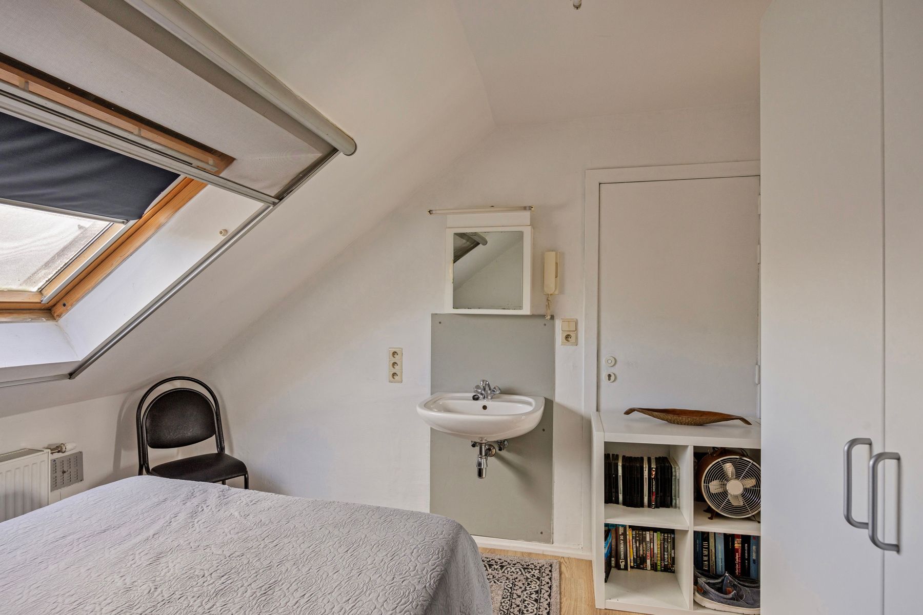 Bemeubelde studio in hartje Leuven!  foto 6
