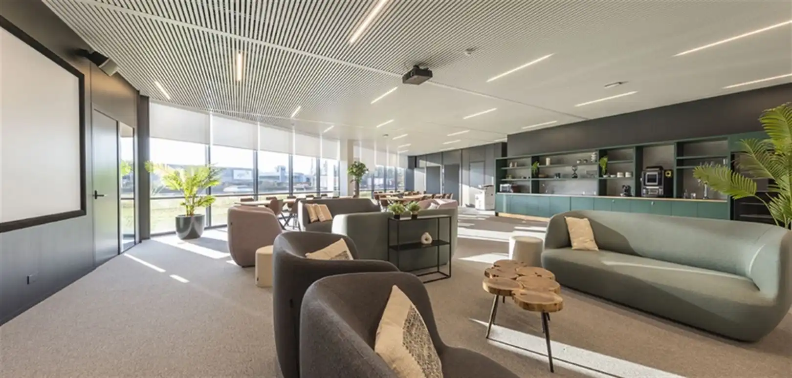 Business center op het gelijkvloers vanaf 5m² tot 104 m² foto 11