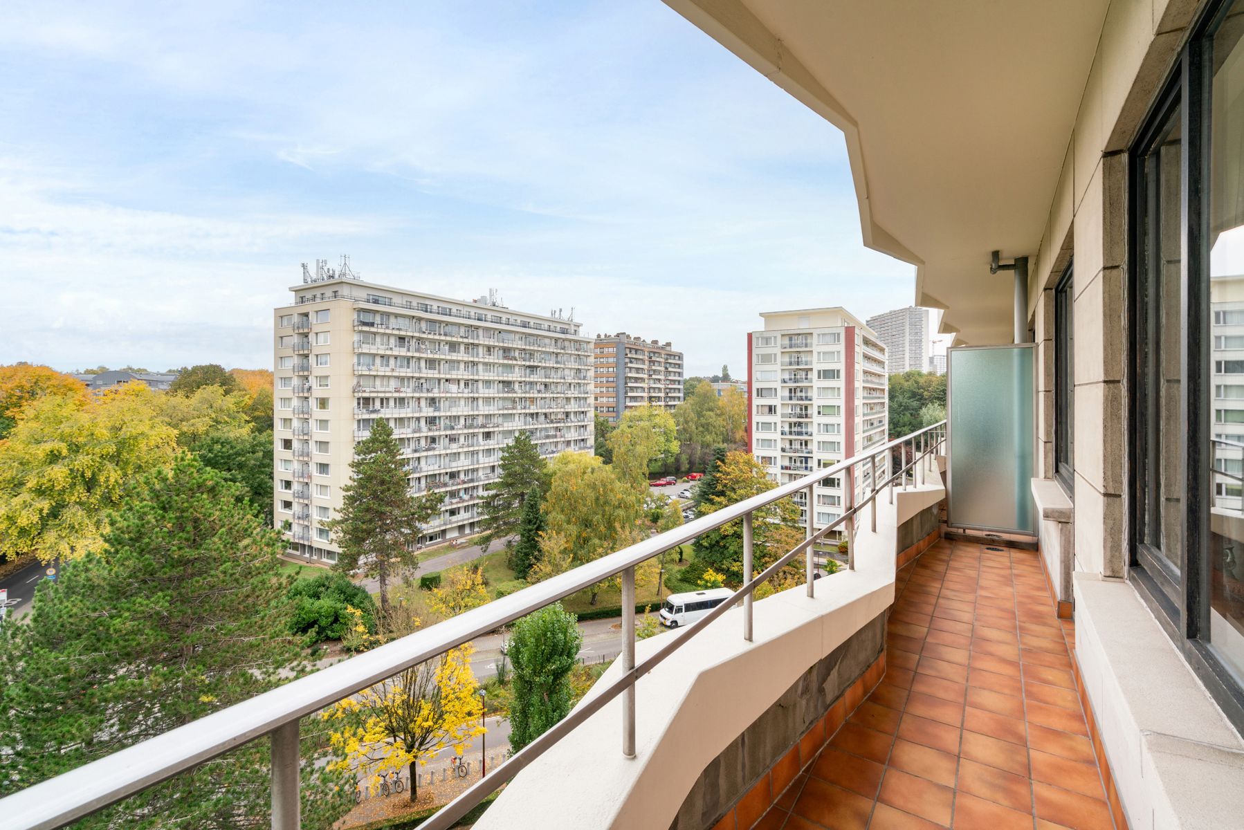 Lichtrijk appartement 2 slaapkamers, 2 terrassen, garagebox foto 15