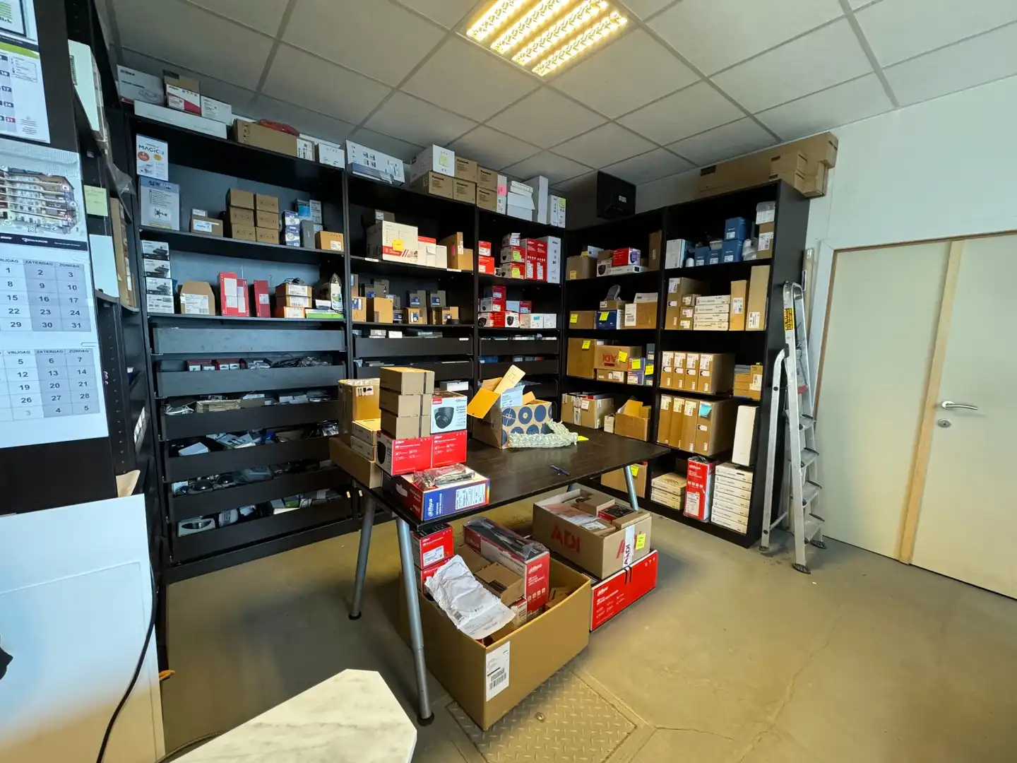 Magazijn/opslagruimte nabij centrum Aalst foto 6