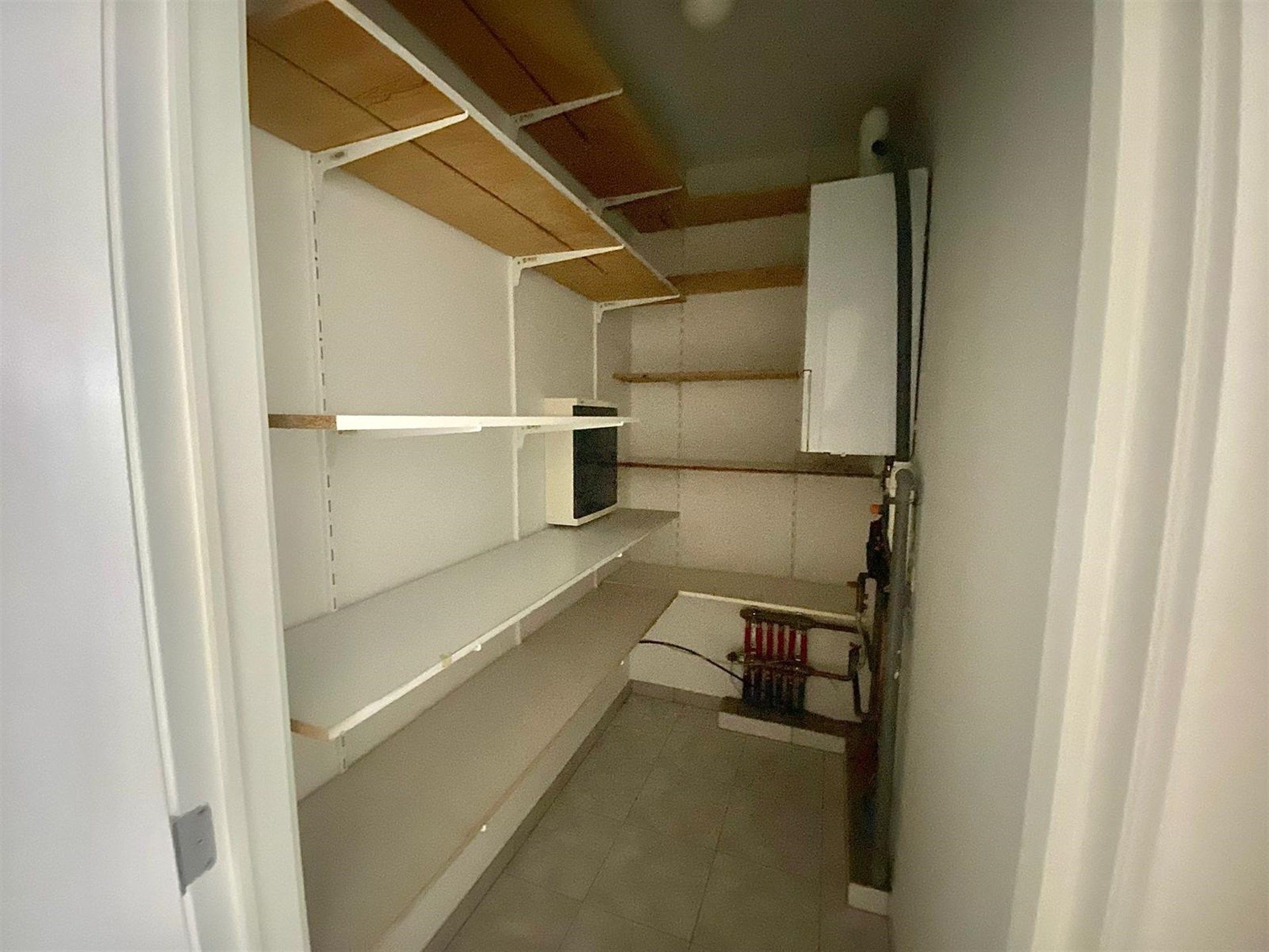 Appartement met twee slaapkamers te Aalst foto 6
