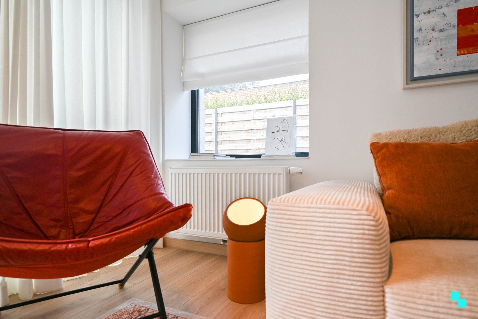 Centraal gelegen, uniek appartement in karaktervol herenhuis foto 6
