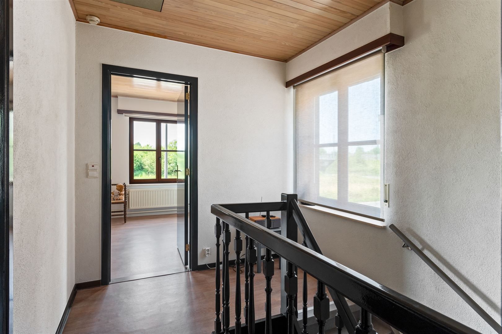 Perfect onderhouden halfopen woning met zonnige tuin. foto 14