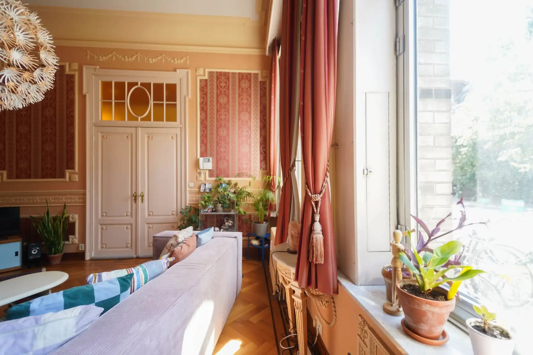 Charmant gelijkvloers appartement met binnentuin nabij Gent-Sint-Pieters foto 6