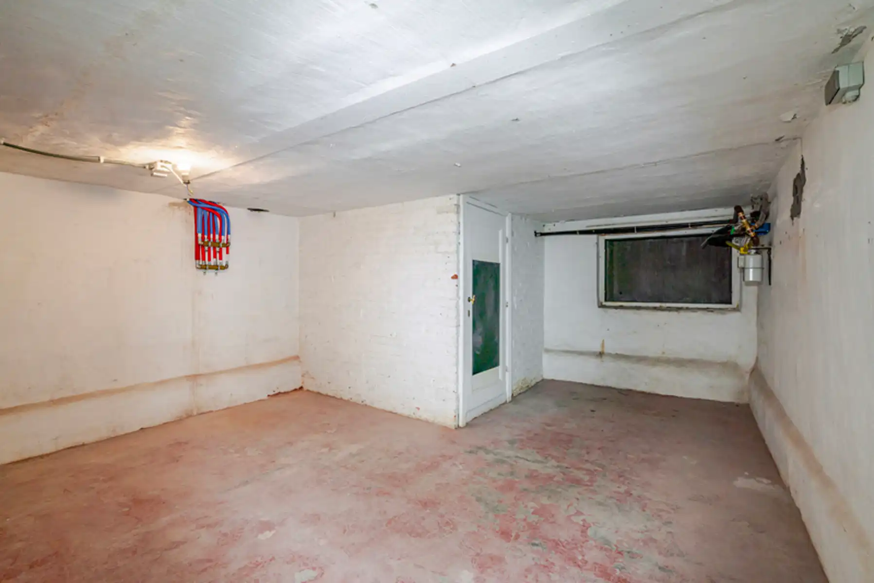 Gerenoveerde gezinswoning met 4 slpk aan station van Beernem foto 21